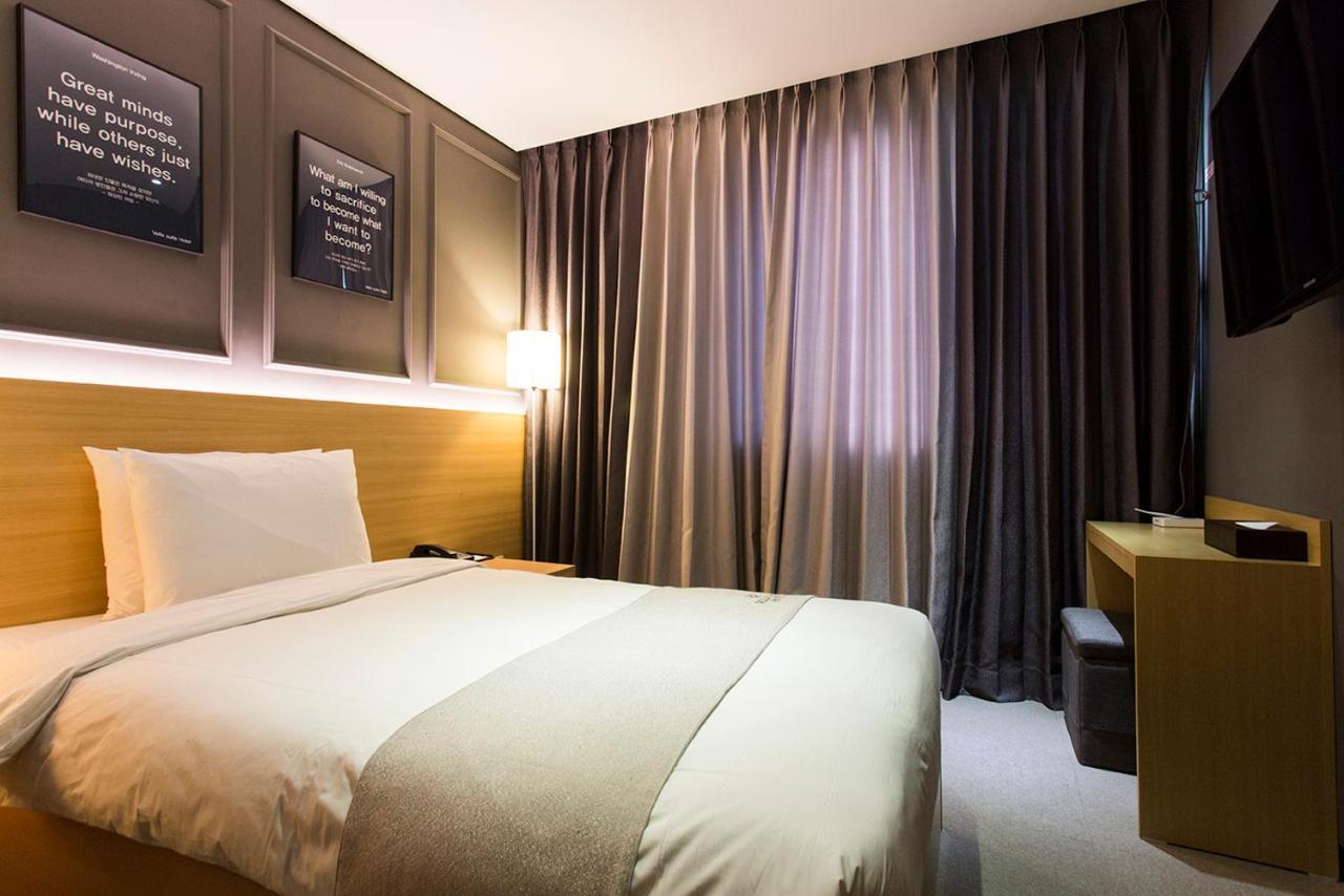 Vella Suite Hotel Suwon Exteriér fotografie