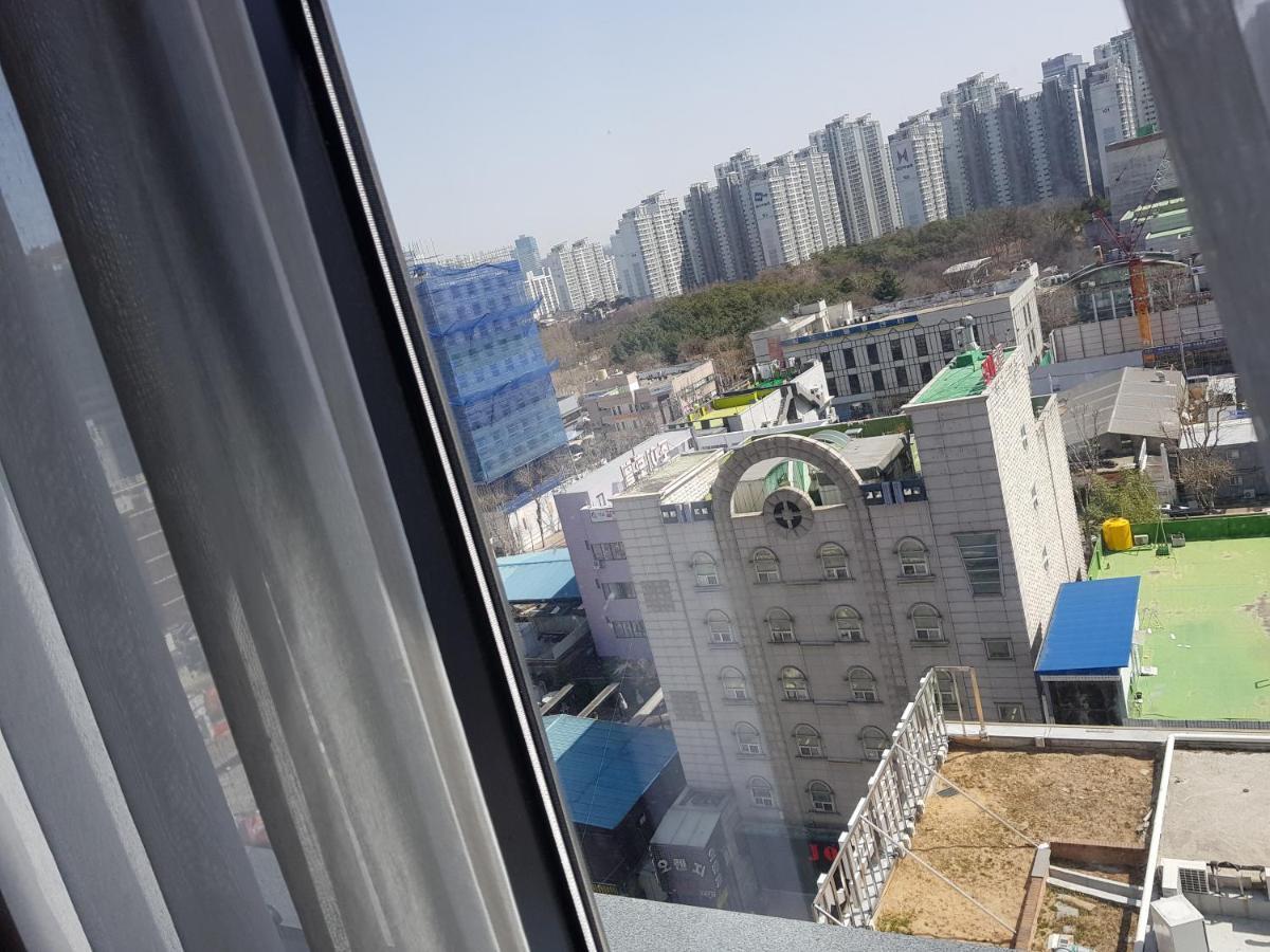 Vella Suite Hotel Suwon Exteriér fotografie